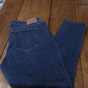 Levi’s Skinny Stretch Jeans size 32